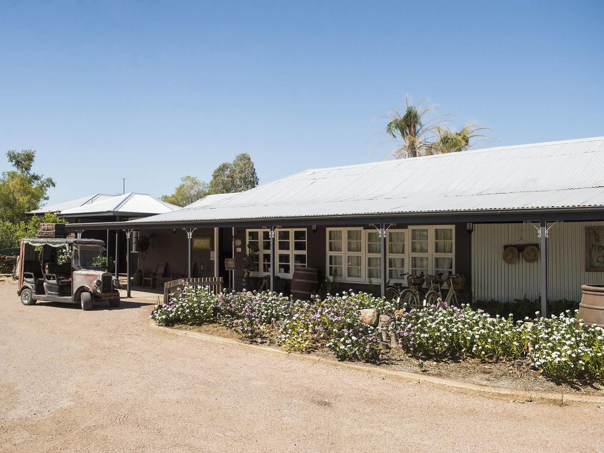 Saltbush Retreat Βίλα Longreach Εξωτερικό φωτογραφία